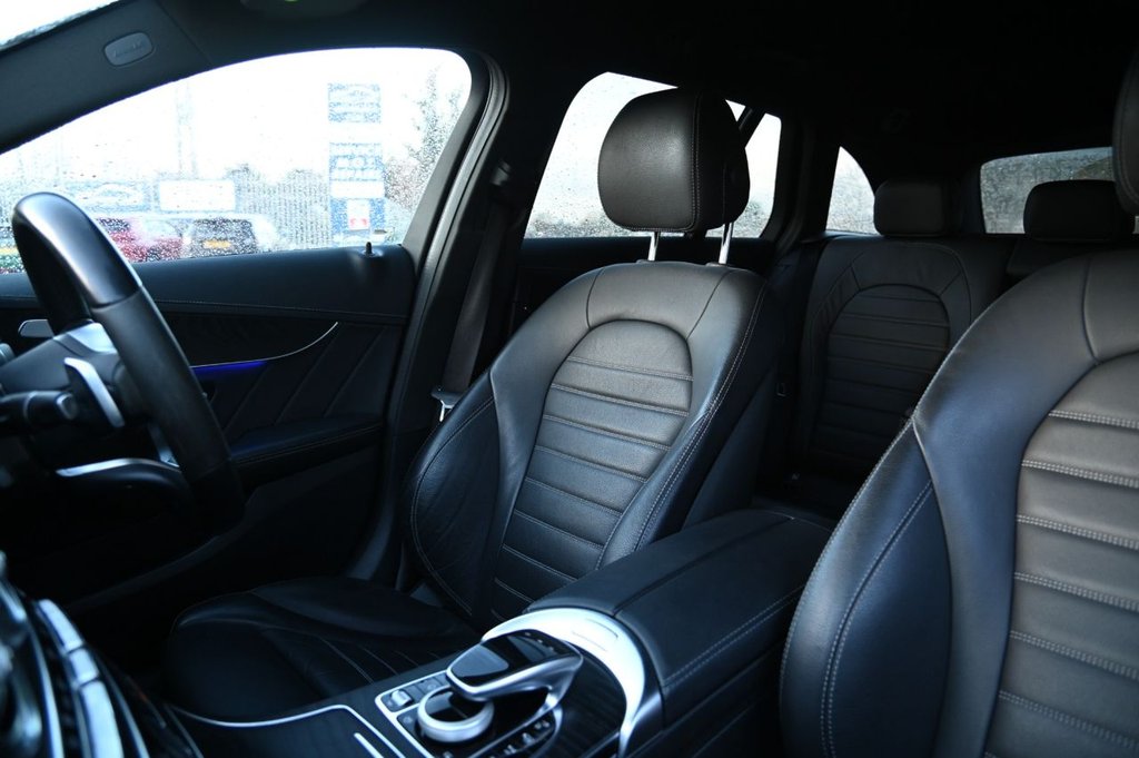 Used Mercedes-Benz C Class 2021 for sale - 77065158: Photo 2