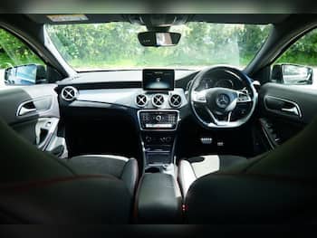 Used Mercedes-Benz GLA 2019 for sale - 79828811: Photo