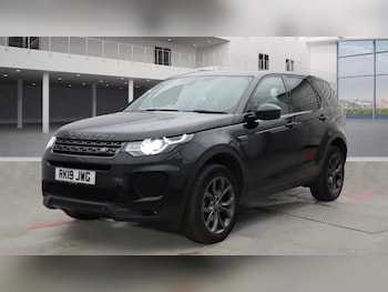 Used Land Rover Discovery Sport 2019 for sale - 75726984: Photo