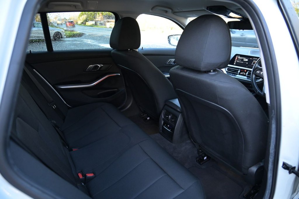 Used BMW 3 Series 2022 for sale - 76632117: Photo 31