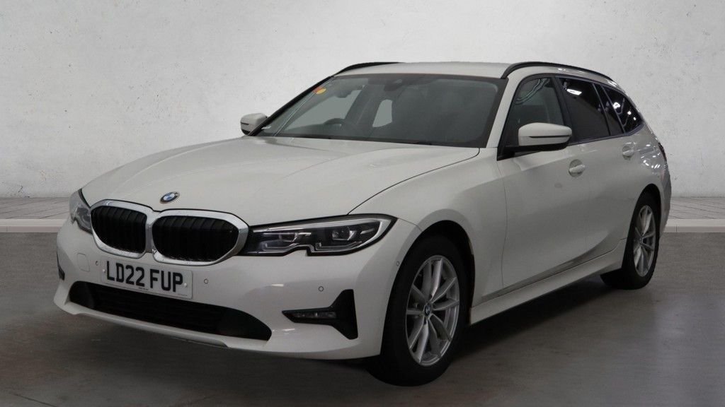 Used BMW 3 Series 2022 for sale - 76632117: Photo 4