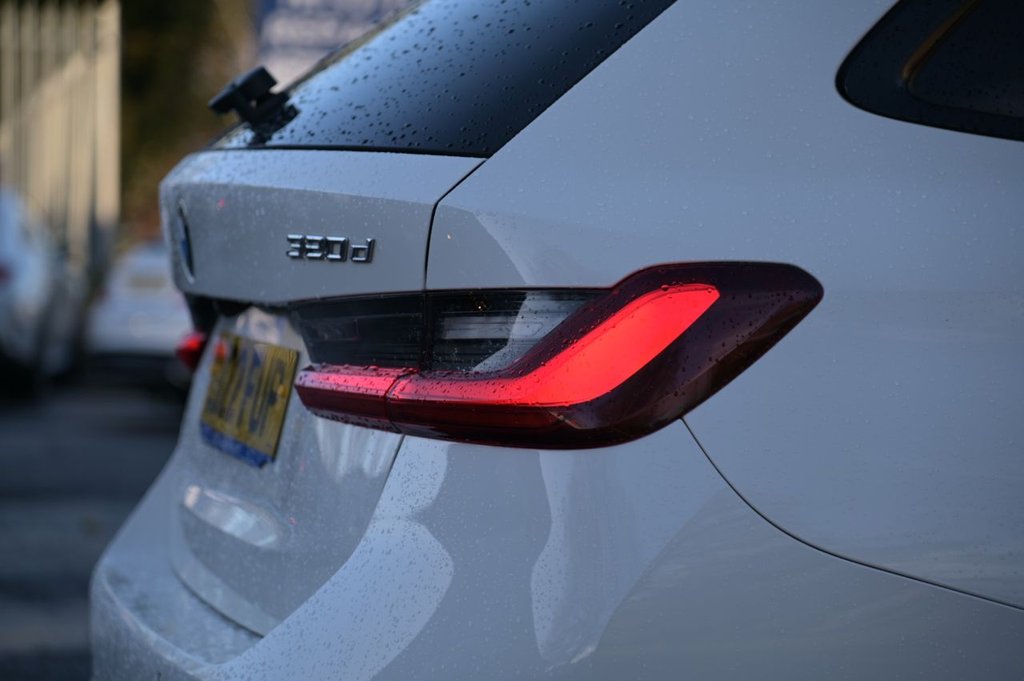 Used BMW 3 Series 2022 for sale - 76632117: Photo 43