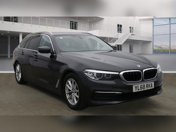 Used BMW 5 Series 2018 for sale - 77356290: Photo