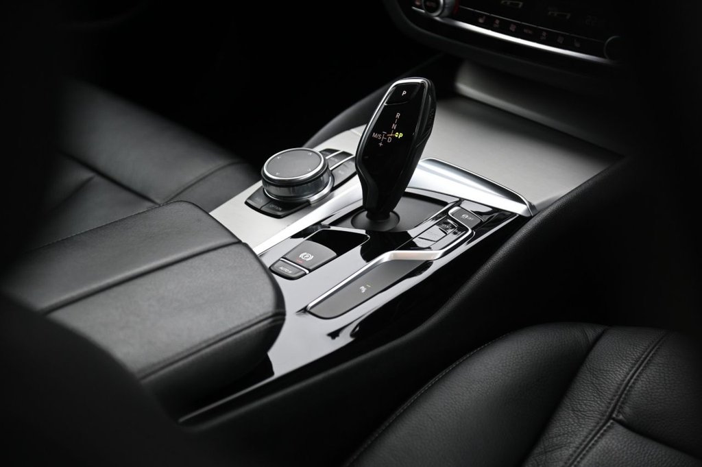 Used BMW 5 Series 2018 for sale - 77356290: Photo 24