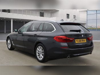 Used BMW 5 Series 2018 for sale - 77356290: Photo