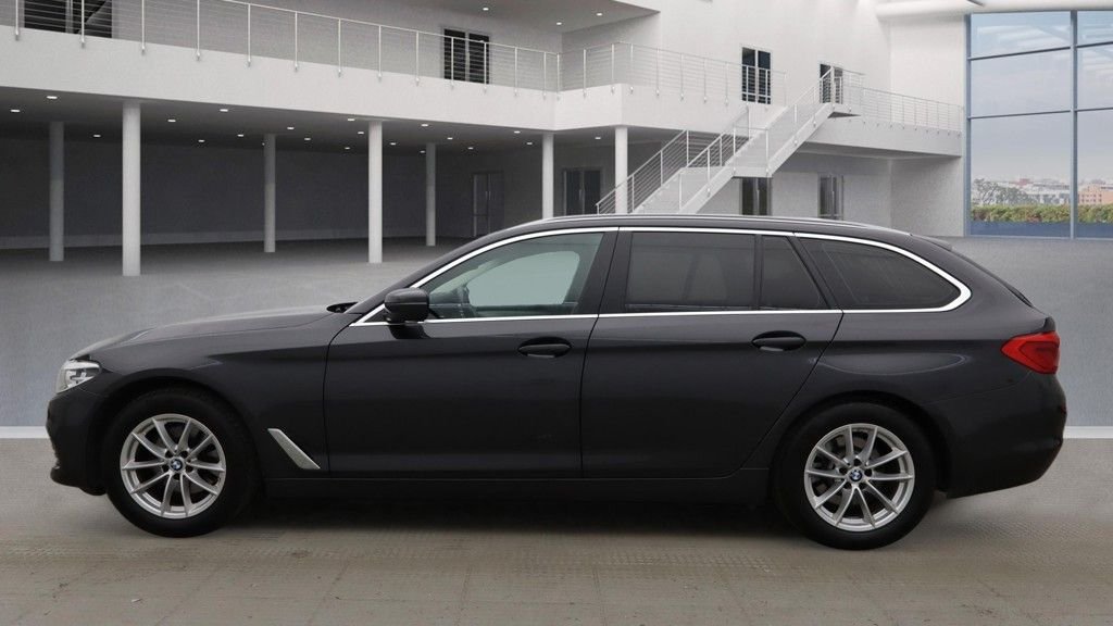 Used BMW 5 Series 2018 for sale - 77356290: Photo 6