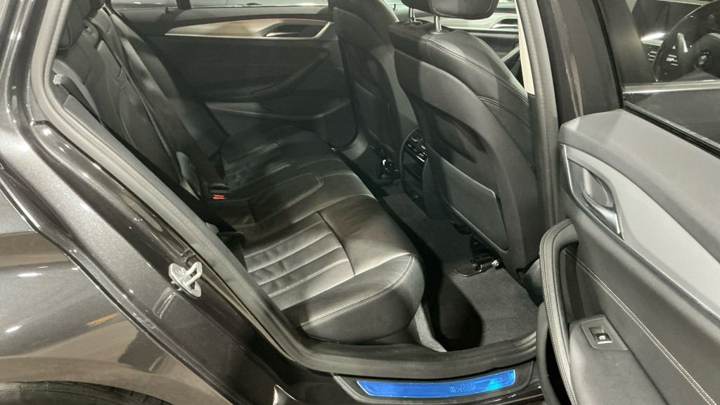 Used BMW 5 Series 2018 for sale - 77356290: Photo 8