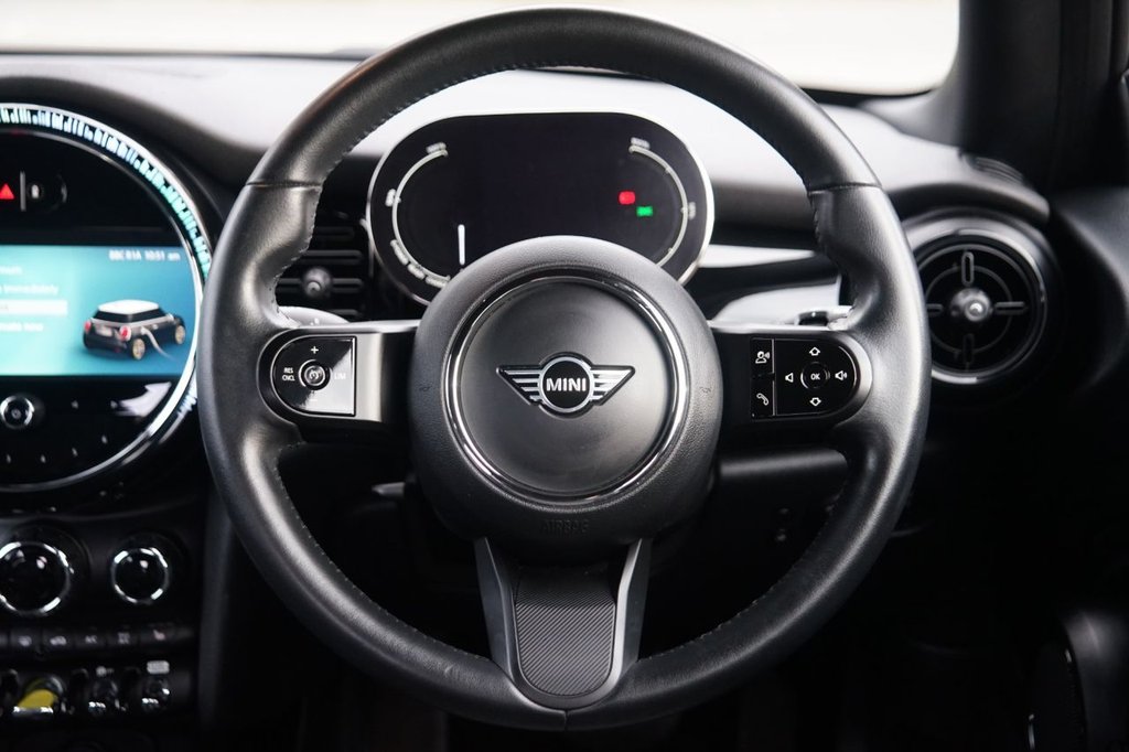 Used MINI Hatch 2022 for sale - 76724164: Photo 11