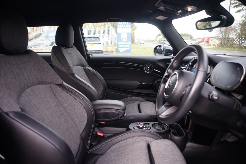 Used MINI Hatch 2022 for sale - 76724164: Photo 28