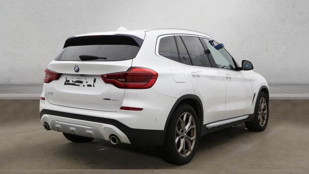 Used BMW X3 2018 for sale - 76632235: Photo 2