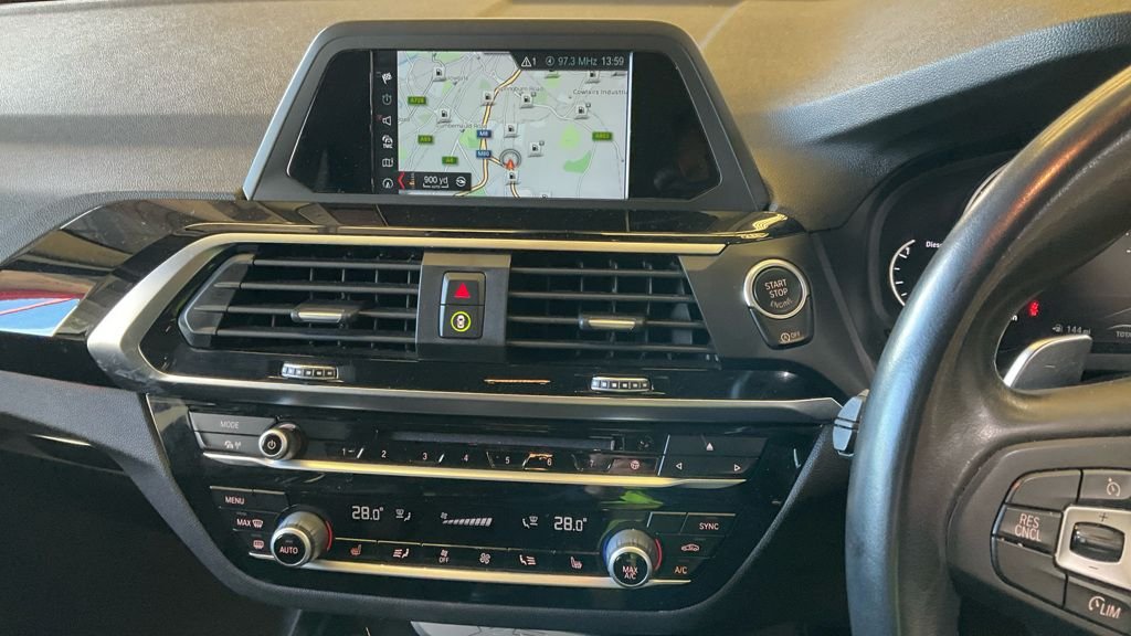 Used BMW X3 2018 for sale - 76632235: Photo 9