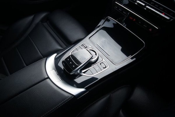 Used Mercedes-Benz C-Class 2018 for sale - 76010104: Photo 8
