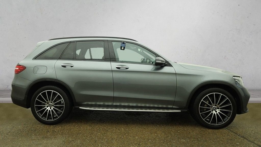 Used Mercedes-Benz GLC 2019 for sale - 77276121: Photo 5