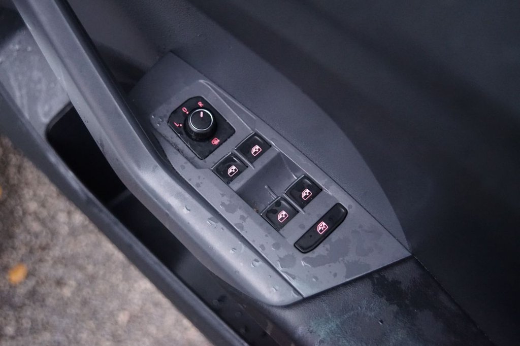 Used Volkswagen T-Cross 2021 for sale - 75974124: Photo 24