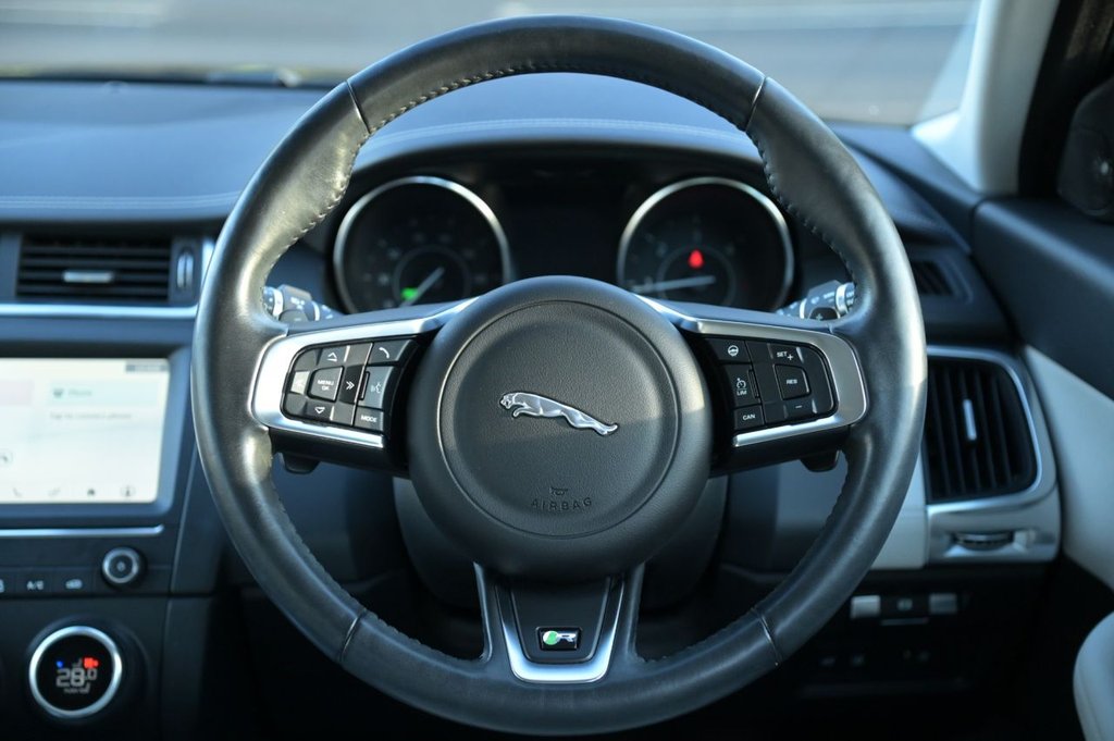 Used Jaguar E-Pace 2019 for sale - 76429841: Photo 10