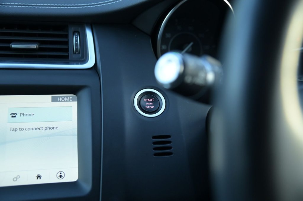 Used Jaguar E-Pace 2019 for sale - 76429841: Photo 16