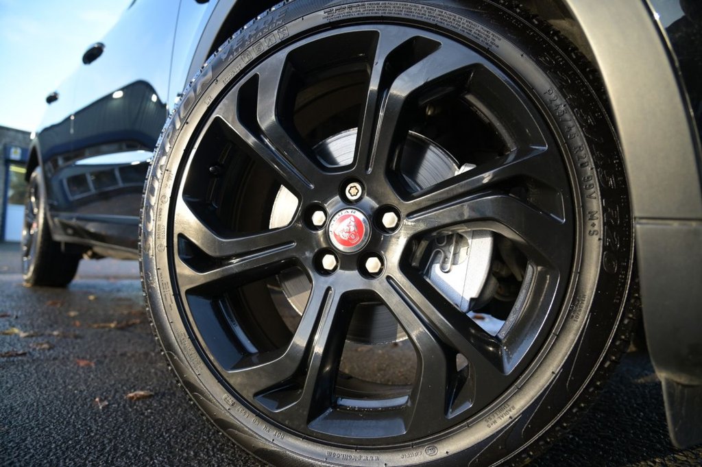 Used Jaguar E-Pace 2019 for sale - 76429841: Photo 41