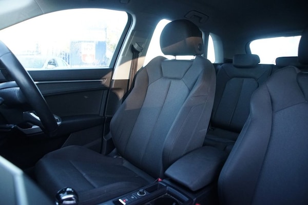 Used Audi Q3 2019 for sale - 76132928: Photo 2