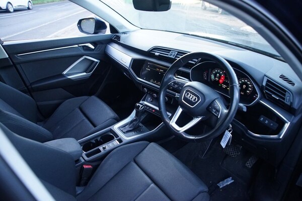 Used Audi Q3 2019 for sale - 76132928: Photo 3