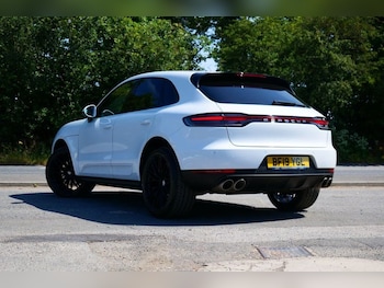 Used Porsche Macan 2019 for sale - 79470521: Photo