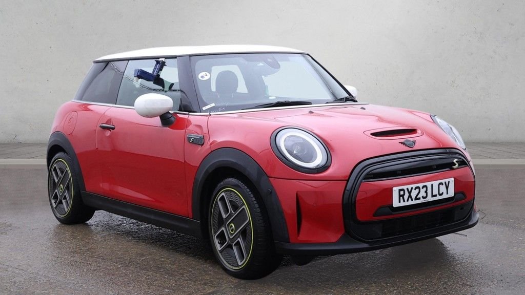 Used MINI Hatch 2023 for sale - 77276130: Photo 1