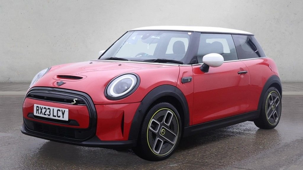 Used MINI Hatch 2023 for sale - 77276130: Photo 4