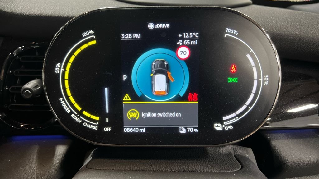 Used MINI Hatch 2023 for sale - 77276130: Photo 9