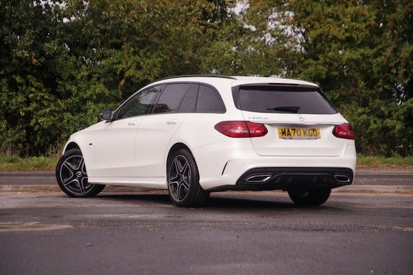 Used Mercedes-Benz C Class 2020 for sale - 75596836: Photo 2
