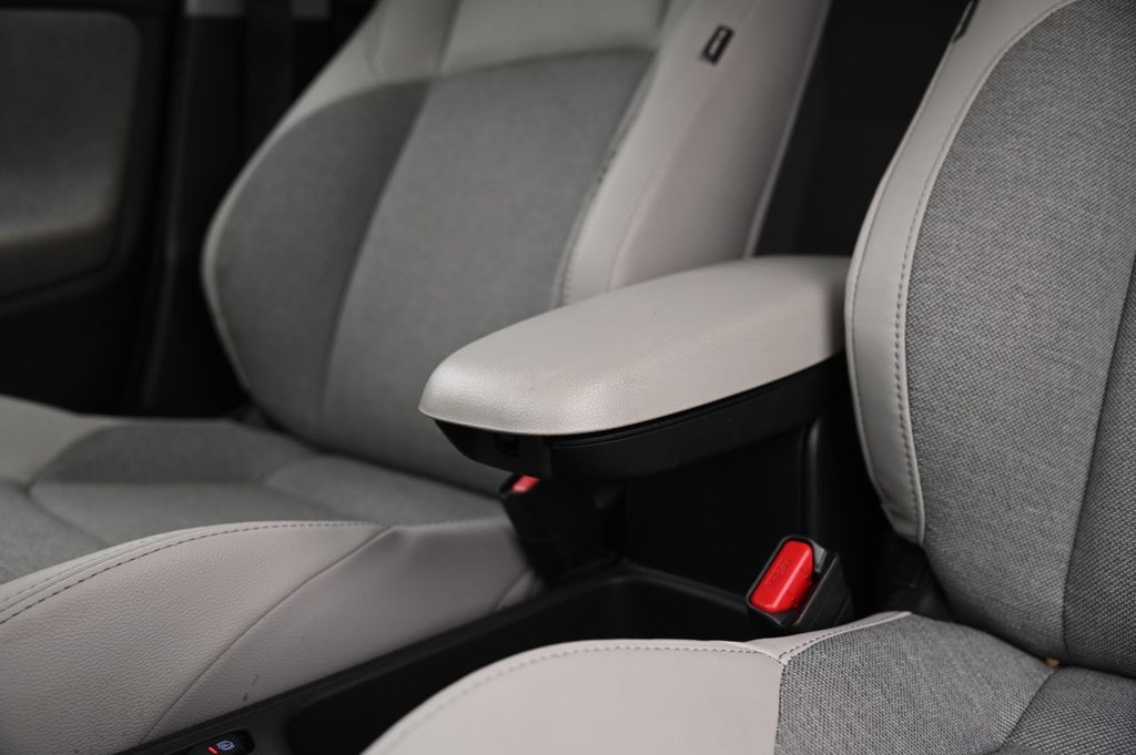 Used Toyota Yaris 2020 for sale - 77748484: Photo 23