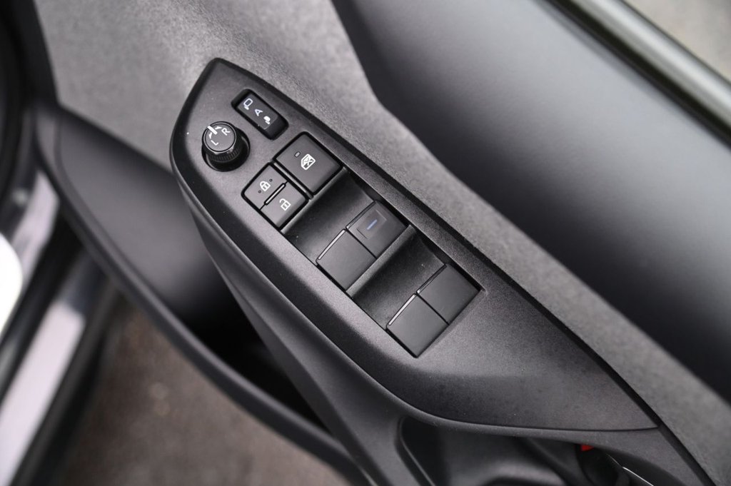 Used Toyota Yaris 2020 for sale - 77748484: Photo 27