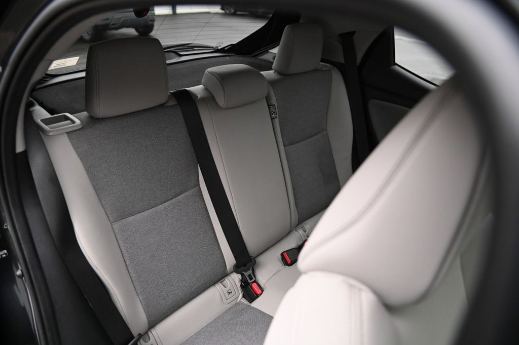 Used Toyota Yaris 2020 for sale - 77748484: Photo 32