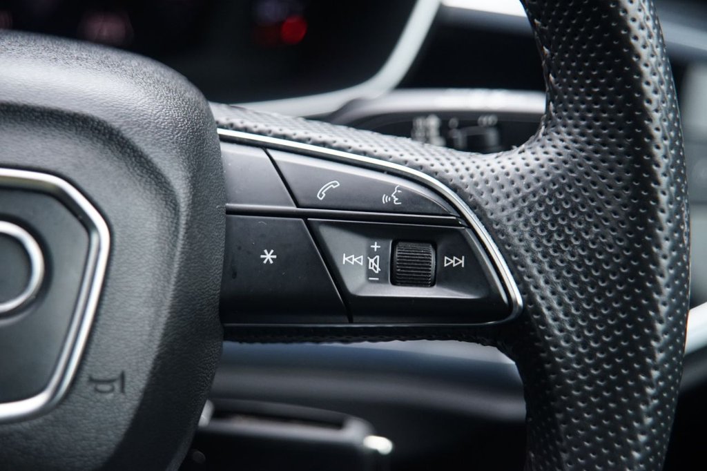 Used Audi Q3 2019 for sale - 76105666: Photo 12