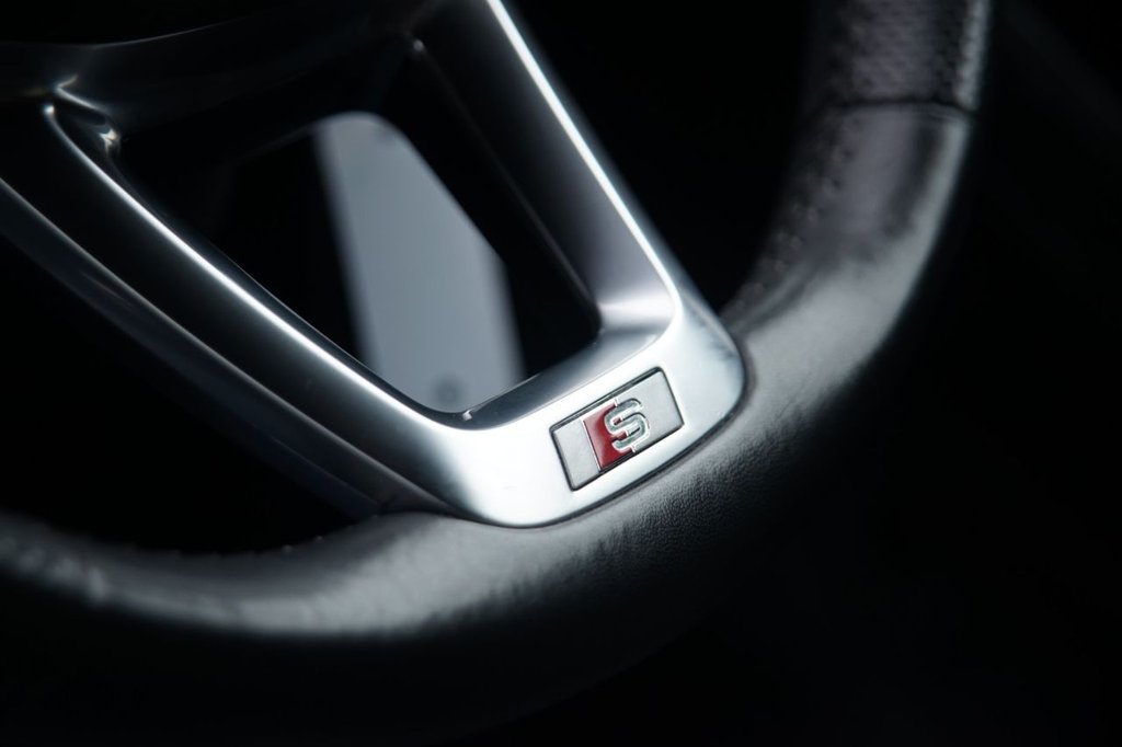 Used Audi Q3 2019 for sale - 76105666: Photo 13