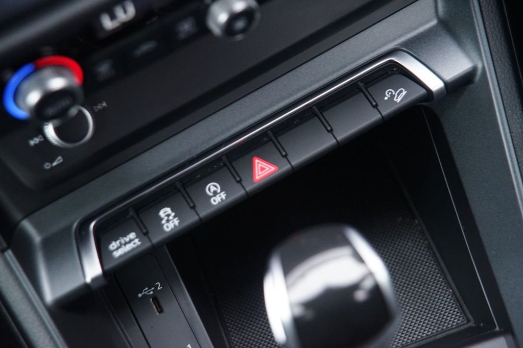 Used Audi Q3 2019 for sale - 76105666: Photo 21