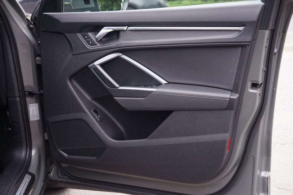 Used Audi Q3 2019 for sale - 76105666: Photo 28