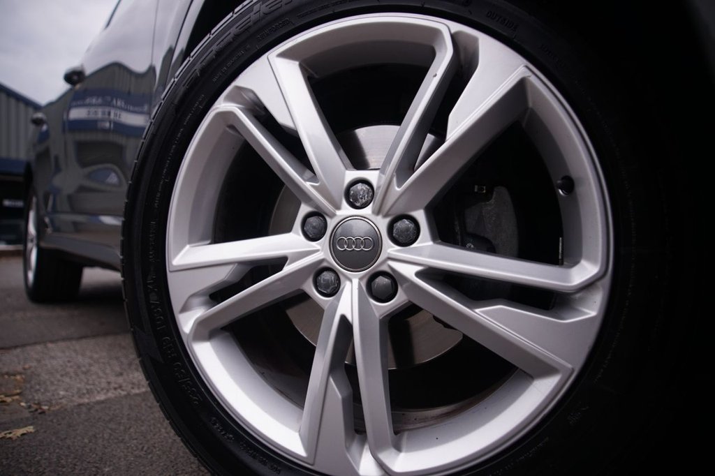 Used Audi Q3 2019 for sale - 76105666: Photo 37