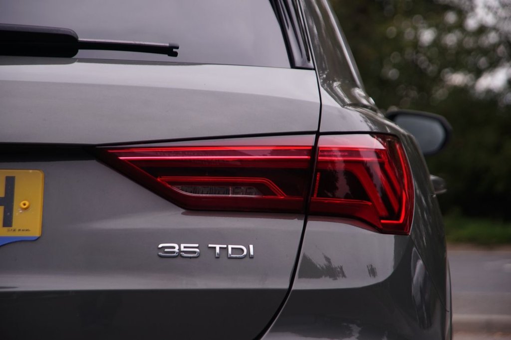 Used Audi Q3 2019 for sale - 76105666: Photo 42