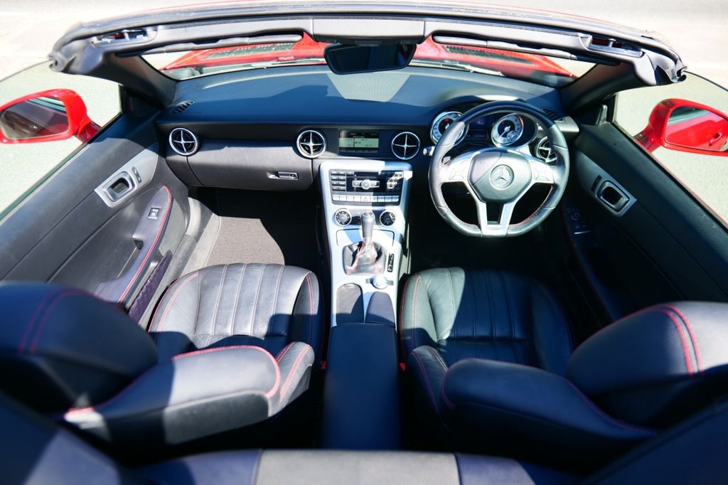 Used Mercedes-Benz SLK 2015 for sale - 78153795: Photo 15