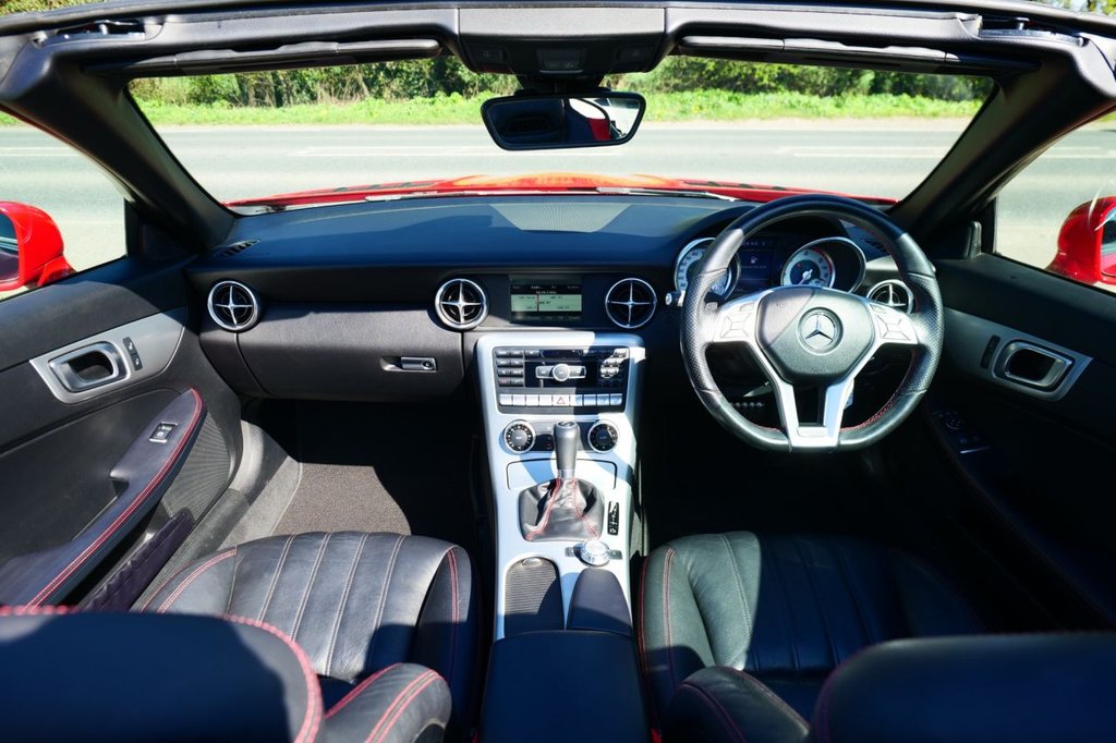 Used Mercedes-Benz SLK 2015 for sale - 78153795: Photo 3