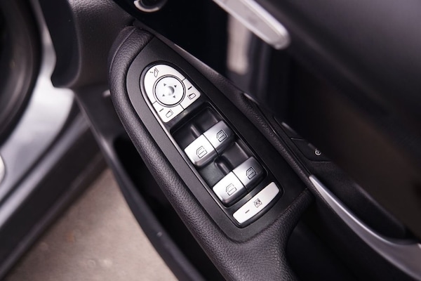 Used Mercedes-Benz GLC 2019 for sale - 75548530: Photo 26