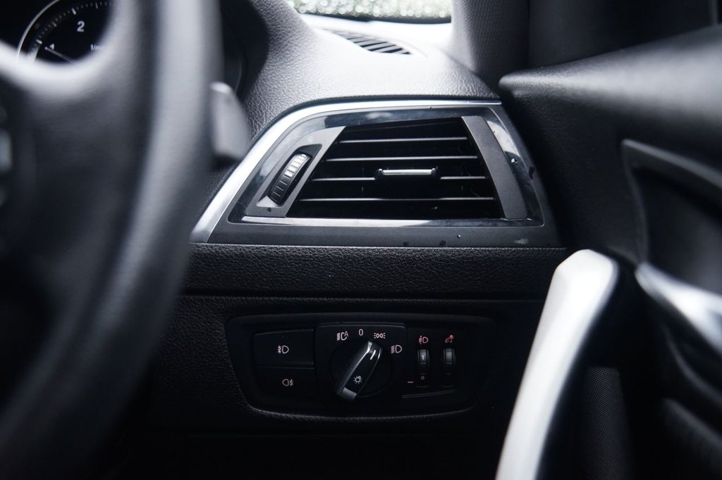Used BMW 1 Series 2018 for sale - 76010127: Photo 15