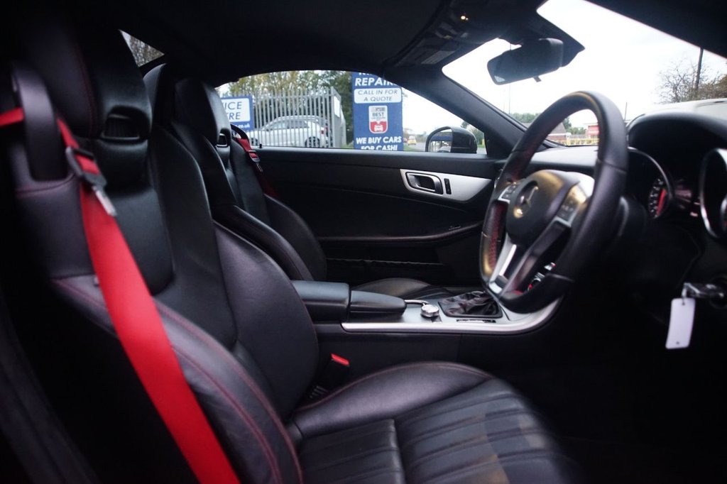 Used Mercedes-Benz SLK 2014 for sale - 76376344: Photo 28