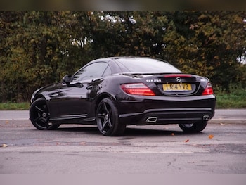 Used Mercedes-Benz SLK 2014 for sale - 76376344: Photo