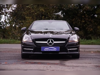 Used Mercedes-Benz SLK 2014 for sale - 76376344: Photo