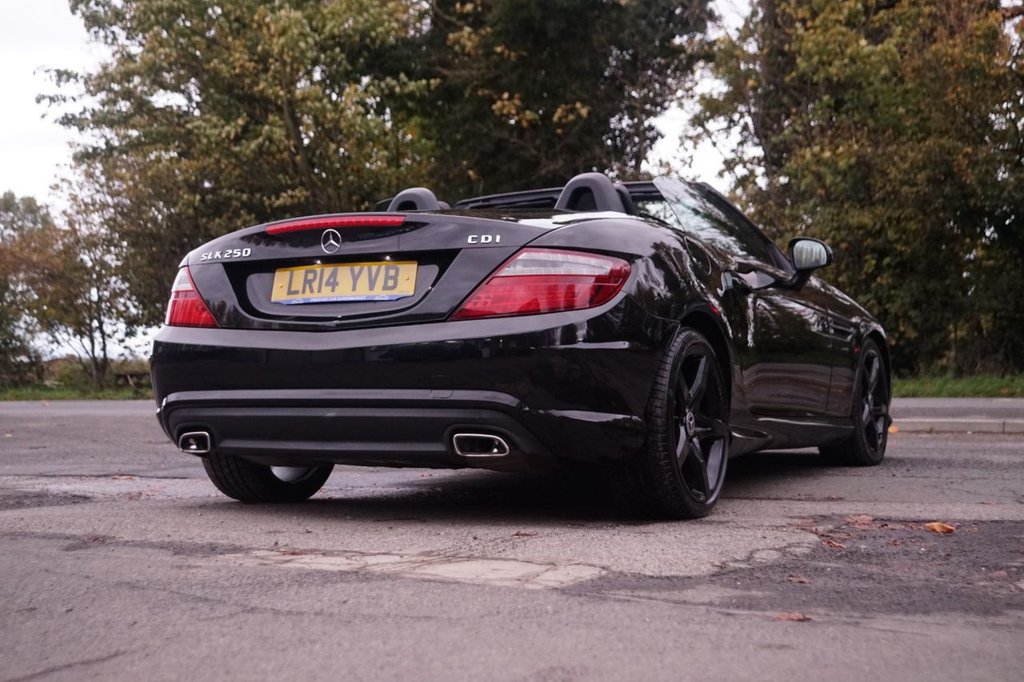 Used Mercedes-Benz SLK 2014 for sale - 76376344: Photo 7