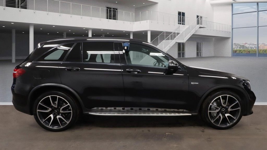 Used Mercedes-Benz GLC 2019 for sale - 77111067: Photo 5