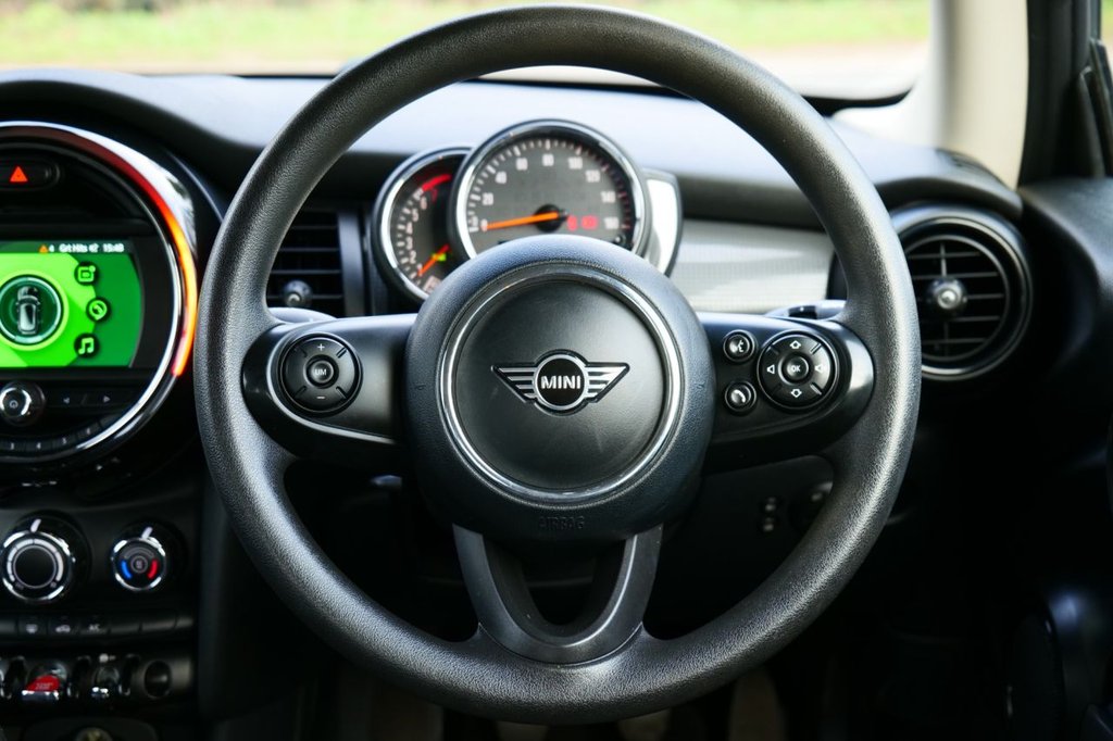 Used MINI Hatch 2019 for sale - 77820709: Photo 10