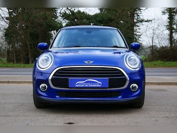 Used MINI Hatch 2019 for sale - 77820709: Photo