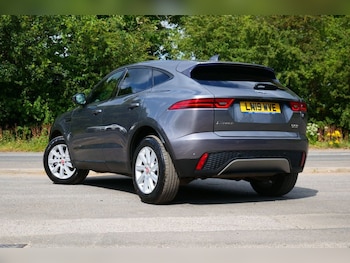 Used Jaguar E-Pace 2019 for sale - 79574540: Photo