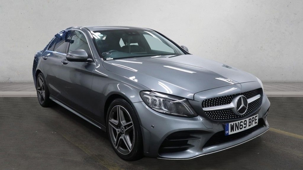 Used Mercedes-Benz C Class 2019 for sale - 76632516: Photo 1